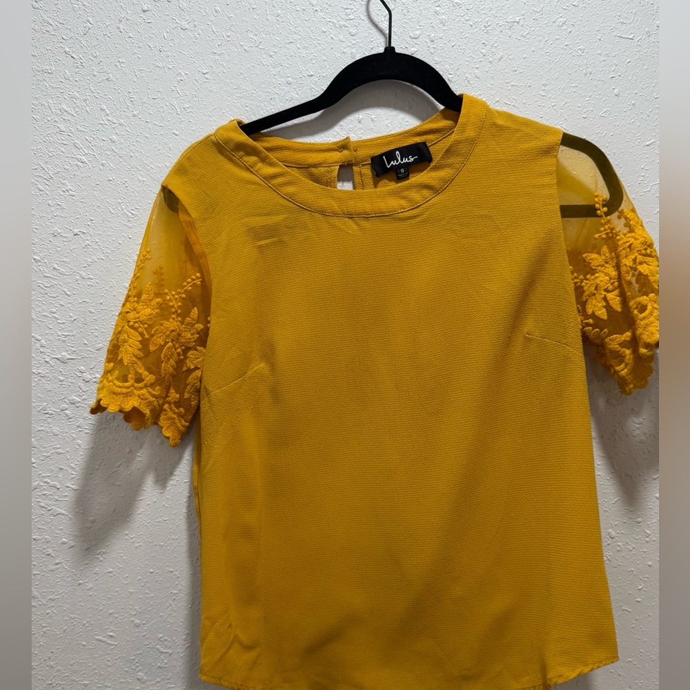 Lulu's Yellow Lace Sleeve Blouse